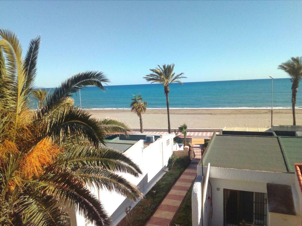 Estudio Frente Al Mar Roquetas de Mar Luaran gambar